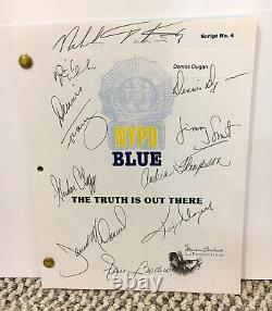 1997 Nypd Blue Cast Signed Script By 10 Franz-smits-delaney-clapp-bochco-dugan