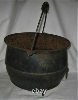 Antique Country Primitive Fire Hearth Stove Art Cast Iron Cauldron Griswold Pot