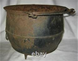 Antique Country Primitive Fire Hearth Stove Art Cast Iron Cauldron Griswold Pot