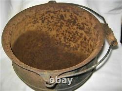 Antique Country Primitive Fire Hearth Stove Art Cast Iron Cauldron Griswold Pot