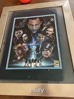 Avengers 2012 Comic Con Exclusive Cast Signed Coa See Pics Check Description