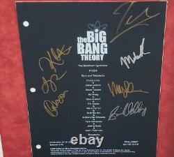 Big Bang Theory Cast Signed last Script Final Season Employee Give Away 13 / 120
