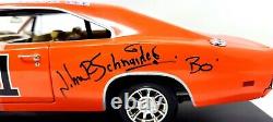 DUKES OF HAZZARD Cast Signed by 7 General Lee 118 Die Cast Model Car PSA/DNA