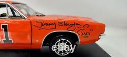 DUKES OF HAZZARD Cast Signed by 7 General Lee 118 Die Cast Model Car PSA/DNA