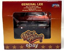 DUKES OF HAZZARD Cast Signed by 7 General Lee 118 Die Cast Model Car PSA/DNA