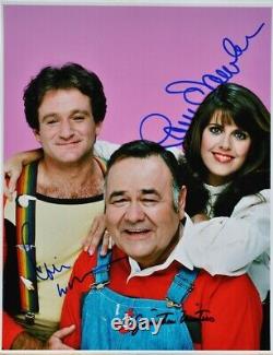 MORK & MINDY CAST SIGNED PHOTO X3 R. Williams, P. Dawber, J. Winters 11x14 COA