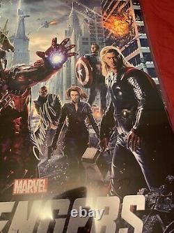 Marvel's Avengers Poster Cast Signed Movie Premiere Chris Evans Robert Downey Jr