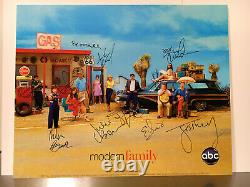 RARE Modern Family Cast Signed Photo Autographed by 10 Main Stars 100% REAL