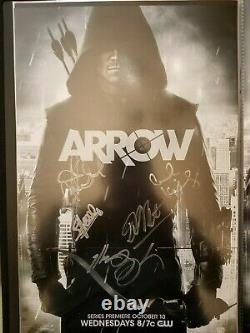 SDCC 2013 Arrow Cast Signed Poster 11x17