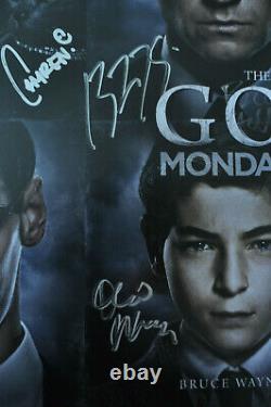 SDCC GOTHAM CAST SIGNED BY 9 POSTER Lot Comic Con 2014 WB & Wristband