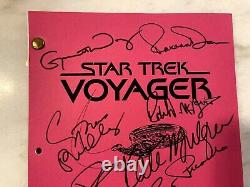 STAR TREK VOYAGER Signed Script 9 Autographed Cast Members Kate Mulgrew, etc
