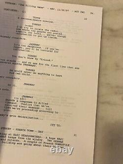 STAR TREK VOYAGER Signed Script 9 Autographed Cast Members Kate Mulgrew, etc