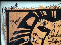 THE ORIGINAL CAST OF THE SHOW THE LION KING SIGNED AND FRAMED APPROX 22 x 14