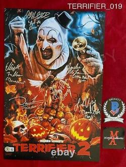 Terrifier 2 cast signed 11x17 photo Art the Clown David Howard Thornton +5