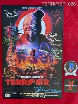 Terrifier 2 cast signed 11x17 photo Art the Clown David Howard Thornton +6