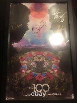 The 100 Season 6 Cast Signed Framed Poster + Clarke Griffin Tapestry