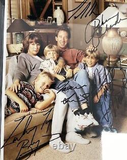 Tim Allen Signed Photo 8x10 TV Home Improvement Cast Autograph PSA/DNA Mint 9