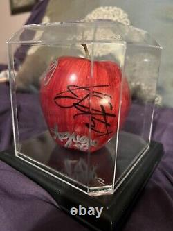 Twilight Cast Signed PROP Apple! VERY RARE ITEM Signed by Cast