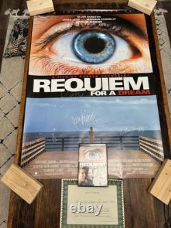 AFFICHE DE FIL SIGNÉE PAR TOUT LE CAST 'REQUIEM FOR A DREAM' 24x36 AVEC CERTIFICAT D'AUTHENTICITÉ AUTOGRAPHIÉE