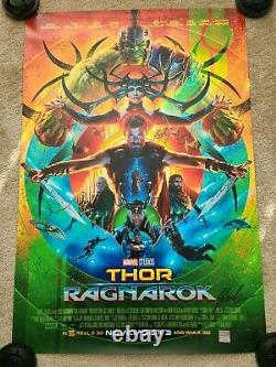 Affiche De Cinéma Signée Thor Ragnarok 27x40 Cast #44/50 (stan Lee Signée)