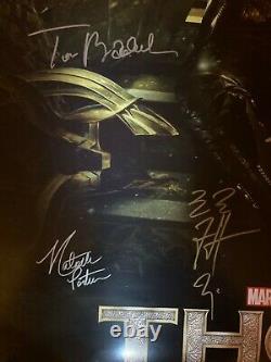 Affiche De Cinéma Signée Thor The Dark World Cast (stan Lee)