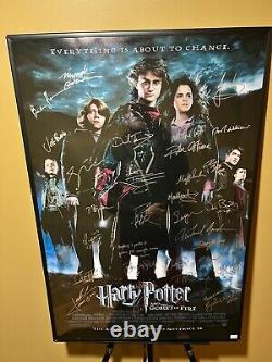 Affiche de film Harry Potter signée par tout le casting avec COA!