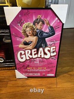 Affiche de la carte de la vitrine de Grease signée par les acteurs Rare Broadway Walnut Street Theatre