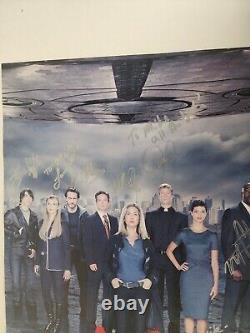 Affiche originale ABC WB signée par le casting avec Elizabeth Mitchell +10