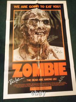 Affiche originale Zombie 1979 signée par quatre membres du casting