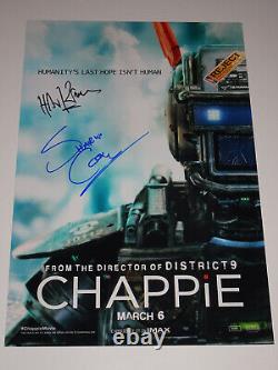 Affiche photo dédicacée Chappie Cast signée X2 12x18 Sharlto Copley Hans Zimmer