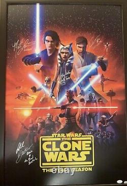 Affiche signée de la saison 7 des Clone Wars JSA 4 membres Ashley Matt Dee James