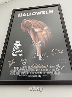 Affiche signée du casting de HALLOWEEN encadrée 'HALLOWEEN' 27x40