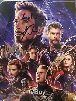 Avengers Endgame Cast Signé (x28) Photo Originale! 16x20 Beckett Certified