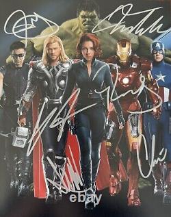 Avengers Signé 8x10 Avec COA Photo Multi Autographiée Cast Entier Downey Hemsworth