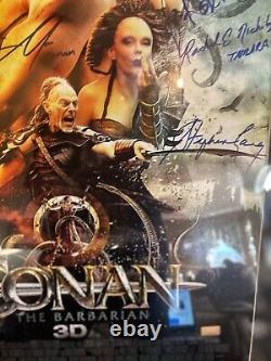 Conan le Barbare cast signé encadré 16x20 avec certificat d'authenticité de la Californie.