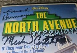DVD signé par le casting de Disney North Avenue Irregulars Cloris Leachman Herrmann Jsa Loa