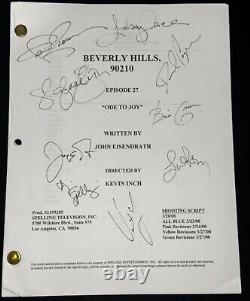 Distribution de Beverly Hills 90210 Saison 9 avec Luke Perry - Script original signé et authentifié par JSA