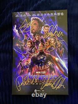 Distribution signée de Avengers End Game 8x12