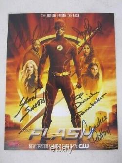 Grant Gustin Le Flash Signé X5 Membres Cast Autographe 8x10 Photo Avec Coa