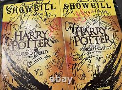 Harry Potter et l'Enfant maudit : ensemble de programmes signés par la distribution originale de Broadway