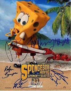 Le Cast De Movie Spongebob Signé 11x14 Photo! L'autographie! Antonio Banderas Proof