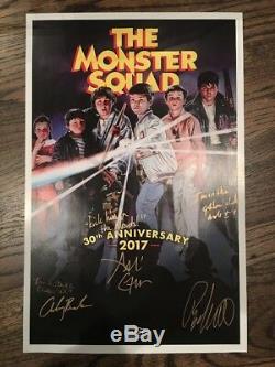 Le Monster Squad 11x17 Cast Authentique Affiche Signée Autographié Avec Des Citations
