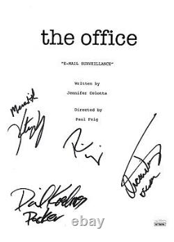 Le casting de The Office a signé le scénario TV avec les inscriptions JSA de Dwight Meredith Oscar Packer