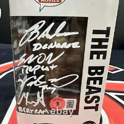 Le casting de The Sandlot a signé l'autographe de la figurine Funko Pop de The Beast avec un certificat d'authenticité de Beckett