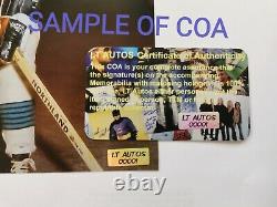Le casting de la malédiction de l'île d'Oak, signé par 9 membres de la fouille, photo 8x10 avec un certificat d'authenticité (Coa).