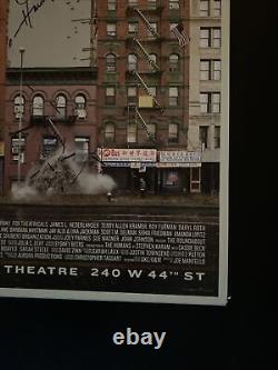 Les Humains ont signé une carte de fenêtre de Broadway gagnante du Tony 14x22 en 2016.