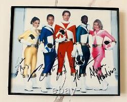 PHOTO AUTOGRAPHIÉE DU CAST DES POWER RANGERS LIGHTSPEED RESCUE 8x10 SIGNÉE