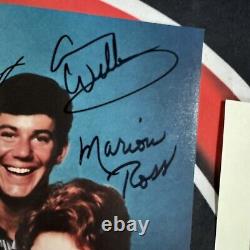 Photo 11x14 signée par le casting de Happy Days avec 7 autographes de Winkler, Howard, Bodley et plus encore JSA