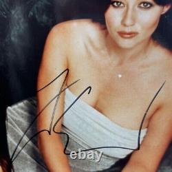 Photo autographiée signée par le casting de Charmed de 1999 Shannen Doherty, Milano, Combs avec certificat d'authenticité (COA)