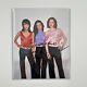Photo Couleur Signée 8x10 De La Distribution De Charmed Avec Certificat D'authenticité